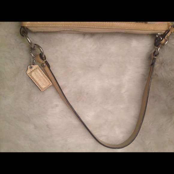 Vintage Coach Patchwork Shoulder Bag Purse m - Picture 5 of 7